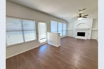 6224 St Leonard Drive, Arlington, TX 76001 - Photo 10