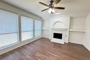 6224 St Leonard Dr, Arlington, TX 76001 - Photo 12