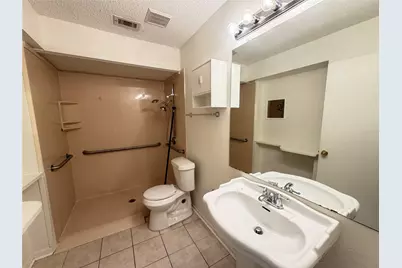 6224 St Leonard Drive, Arlington, TX 76001 - Photo 6