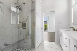 2450 N Garrett Ave, Dallas, TX 75206 - Photo 24