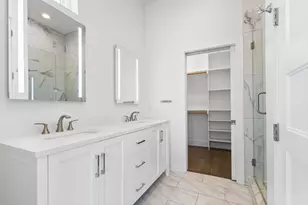 2450 N Garrett Ave, Dallas, TX 75206 - Photo 20