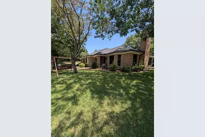 8832 Arbor Crest Court, Fort Worth, TX 76179 - Photo 2
