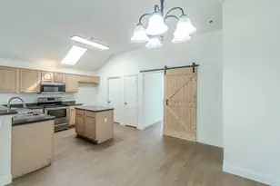 6004 Summerfield, Arlington, TX 76018 - Photo 12