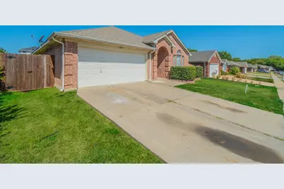 6004 Summerfield, Arlington, TX 76018 - Photo 2