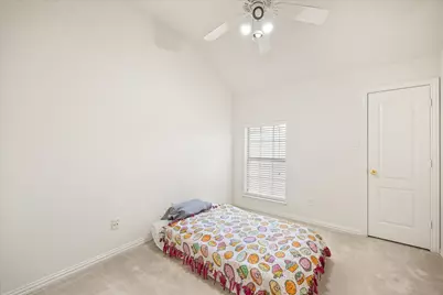 621 Creekview Drive, Burleson, TX 76028 - Photo 26