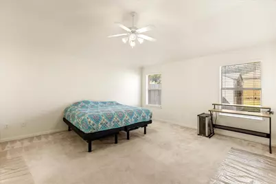 621 Creekview Drive, Burleson, TX 76028 - Photo 20