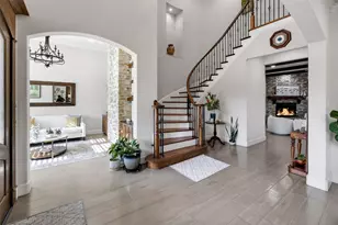 1100 Stone Ridge Ln, DeSoto, TX 75115 - Photo 4