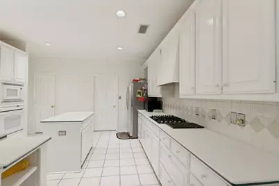 4809 Virginia Woods Drive, McKinney, TX 75071 - Photo 10