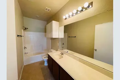 7561 Lazy Spur Boulevard, Fort Worth, TX 76131 - Photo 10