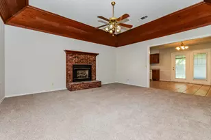 2127 N Village Dr, Bonham, TX 75418 - Photo 10