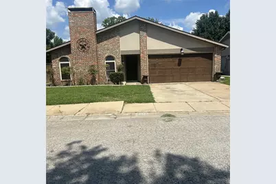 5408 Princess Court, Lake Dallas, TX 75065 - Photo 2