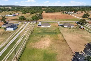 171 Brown Ln, Poolville, TX 76487 - Photo 24