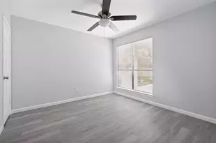 1618 San Francisco St, Carrollton, TX 75007 - Photo 12