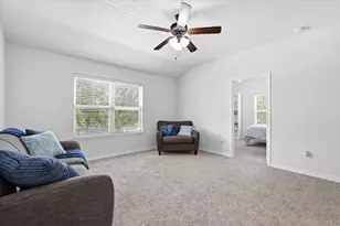 1100 Crest Breeze Dr, Fort Worth, TX 76052 - Photo 20