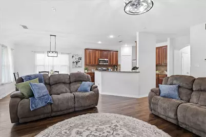 1100 Crest Breeze Drive, Fort Worth, TX 76052 - Photo 10