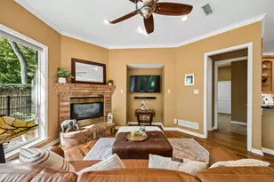 908 Trailwood Ct, Cedar Hill, TX 75104 - Photo 16