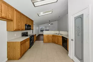10117 Sourwood Dr, Fort Worth, TX 76244 - Photo 18