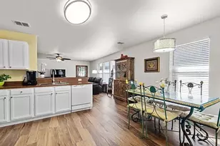 2731 Prairie Creek, McKinney, TX 75071 - Photo 2