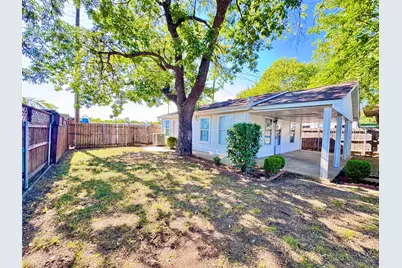 1912 Hurley Avenue, Fort Worth, TX 76110 - Photo 22