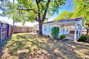 1912 Hurley Ave, Fort Worth, TX 76110 - Photo 22