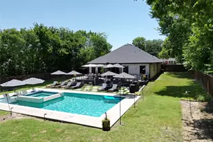 1635 Frederick St, Lancaster, TX 75134 - Photo 32