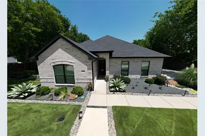 1635 Frederick Street, Lancaster, TX 75134 - Photo 2