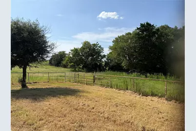 950 Sanders Road, Whitesboro, TX 76273 - Photo 10