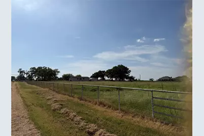 950 Sanders Road, Whitesboro, TX 76273 - Photo 12
