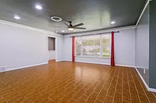 3552 Wosley Dr, Fort Worth, TX 76133 - Photo 2