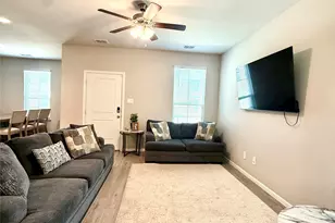 4705 Fellowship St, Haltom City, TX 76117 - Photo 8