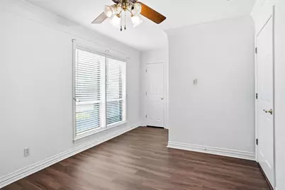 1812 Kynette Drive, Euless, TX 76040 - Photo 2
