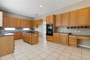 1319 Cadbury Ln, Keller, TX 76248 - Photo 16