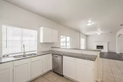 1411 Prentice Street, Arlington, TX 76018 - Photo 10