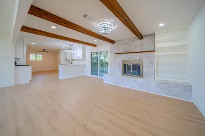 532 Plainview Drive, Hurst, TX 76054 - Photo 6