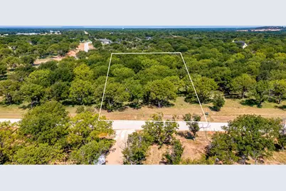 2531 Buckskin Drive, Granbury, TX 76049 - Photo 1