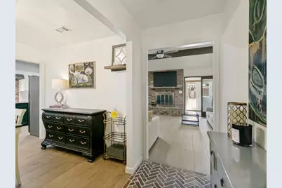 421 Frankie Lane, Lewisville, TX 75057 - Photo 8