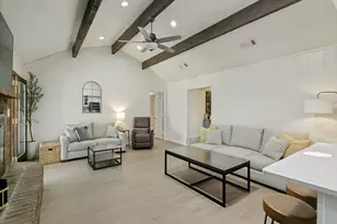 421 Frankie Ln, Lewisville, TX 75057 - Photo 12