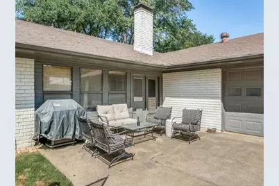 421 Frankie Lane, Lewisville, TX 75057 - Photo 32