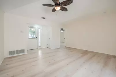 3135 Maple Avenue, Greenville, TX 75402 - Photo 6