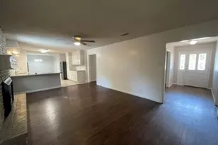 2232 Shady Brook Dr, Bedford, TX 76021 - Photo 6