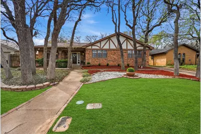 5808 Ridge Drive, Arlington, TX 76016 - Photo 2