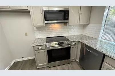 3201 Willow Bend, Bedford, TX 76021 - Photo 10
