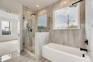 2326 Fairfax Dr, Irving, TX 75060 - Photo 16