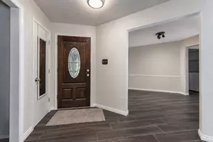 5903 Pleasant Wood Trail, Arlington, TX 76016 - Photo 4