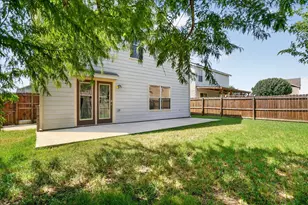 102 Hancock St, Venus, TX 76084 - Photo 34
