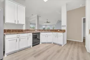 4801 Summer Oaks Ln, Fort Worth, TX 76123 - Photo 14