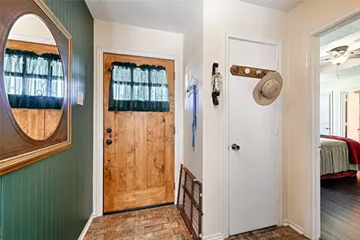 240 Dewey Court, Irving, TX 75060 - Photo 10