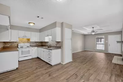 900 Irene Street, Burleson, TX 76028 - Photo 8