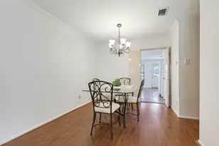 13844 Methuen Green Ln, Dallas, TX 75240 - Photo 4