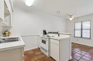 13844 Methuen Green Ln, Dallas, TX 75240 - Photo 6